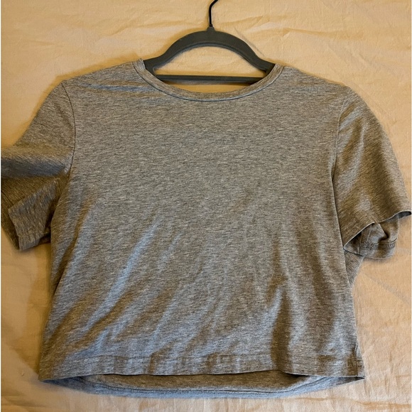 light grey SHEIN cropped tee (size M) - Picture 1 of 1